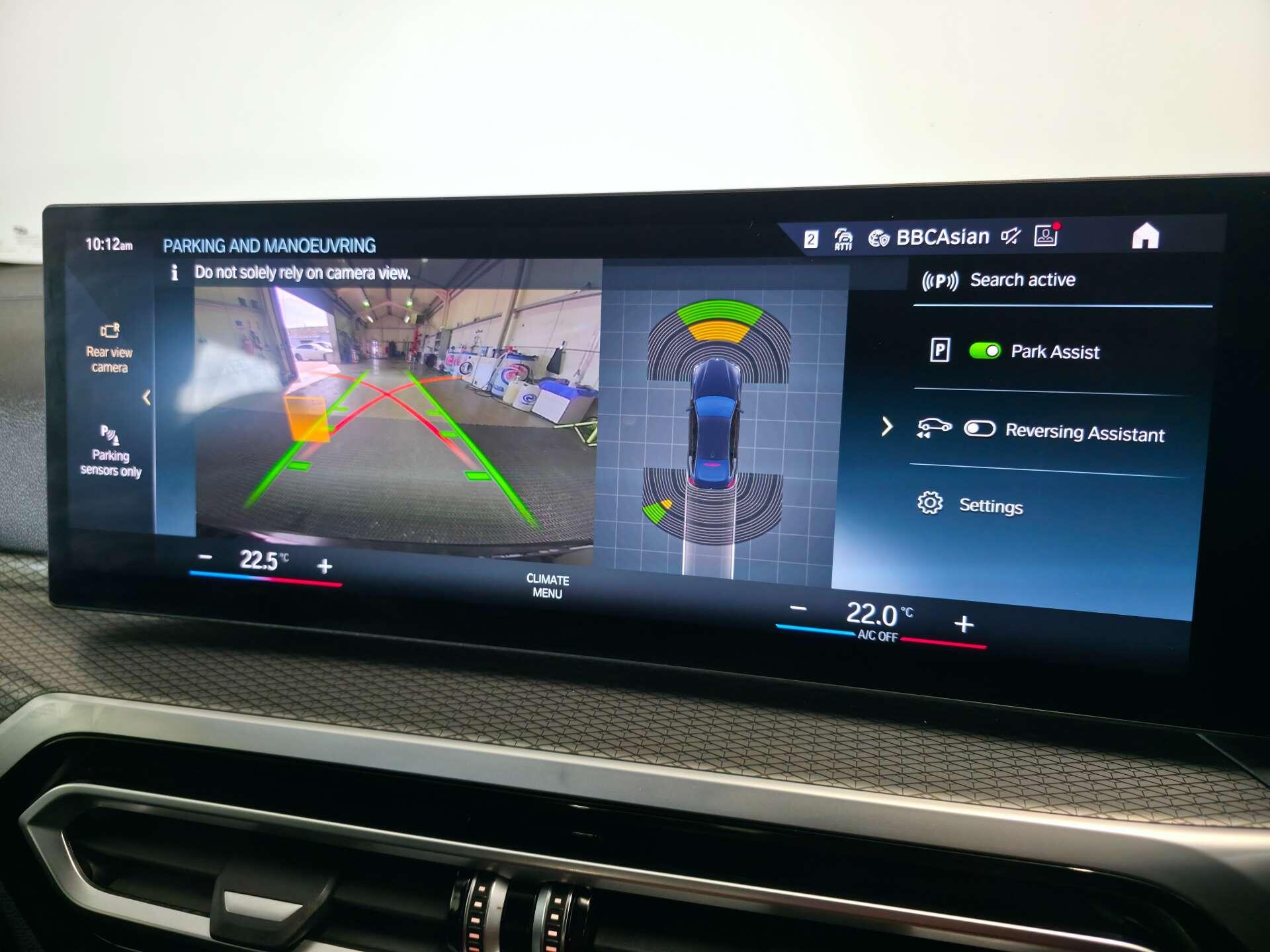 BMW I4 view 36