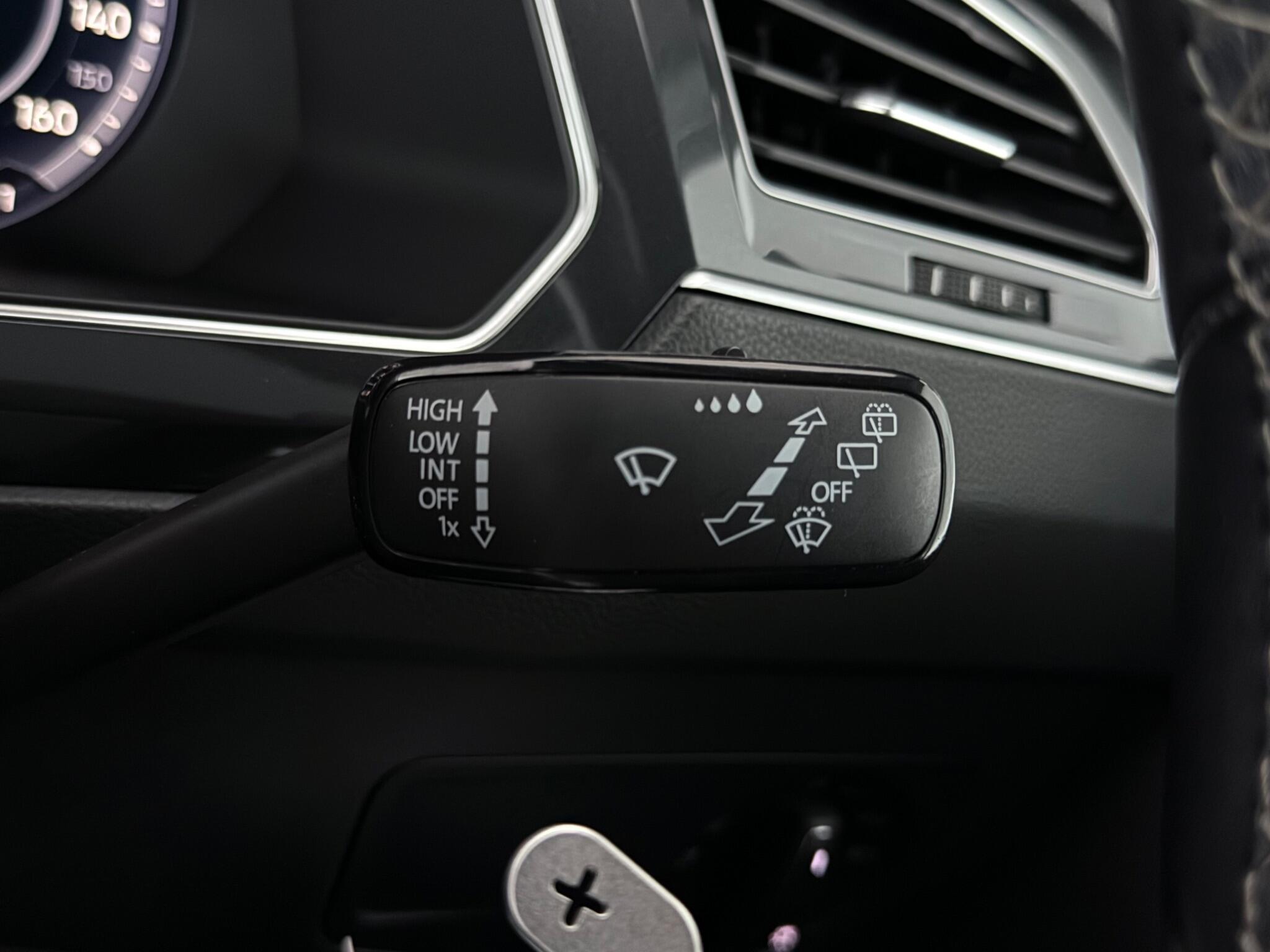 Volkswagen Tiguan view 15