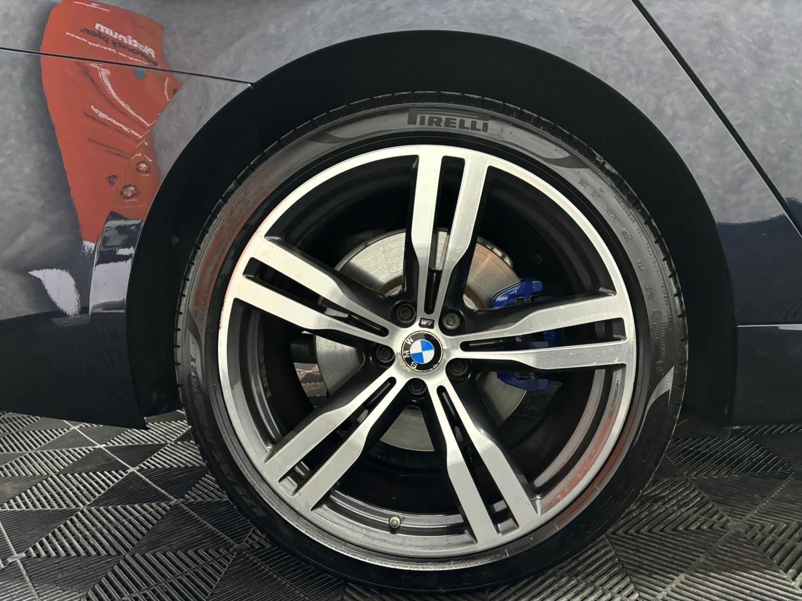 BMW 6 Series Gran Turismo view 43