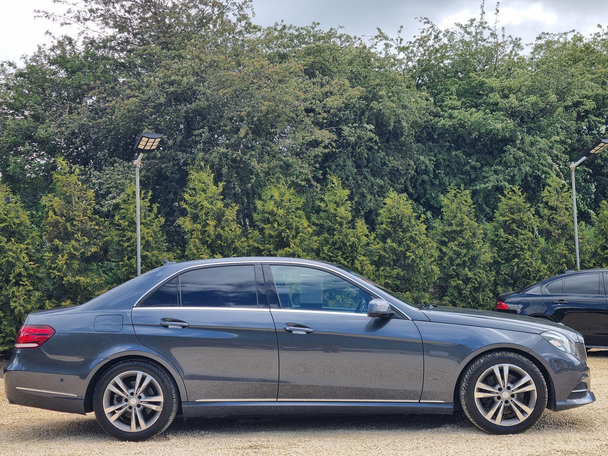 Mercedes-Benz E Class view 6
