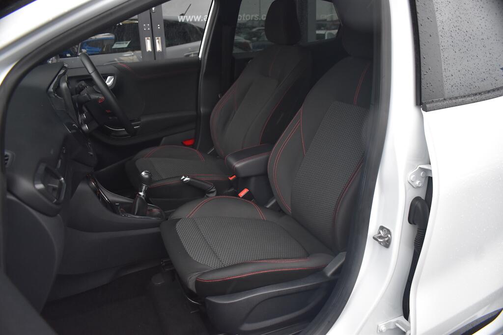 Ford Puma view 12