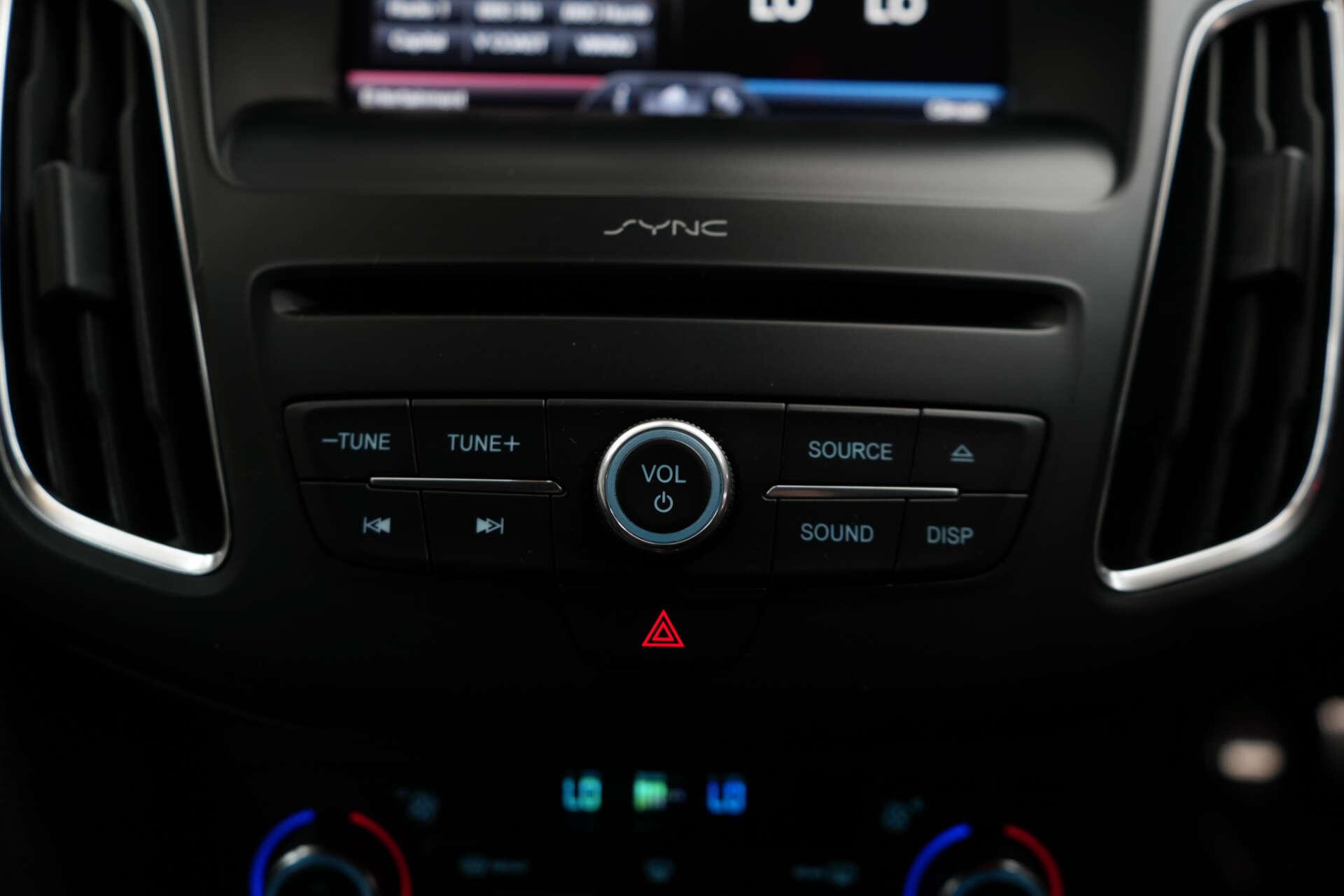 Ford Focus view 30