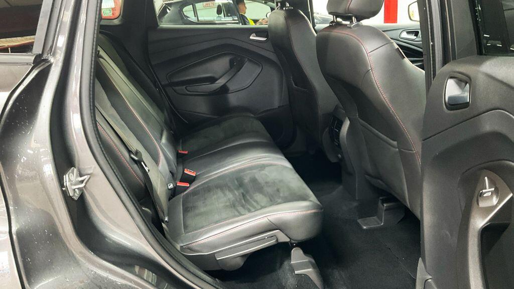 Ford Kuga view 12