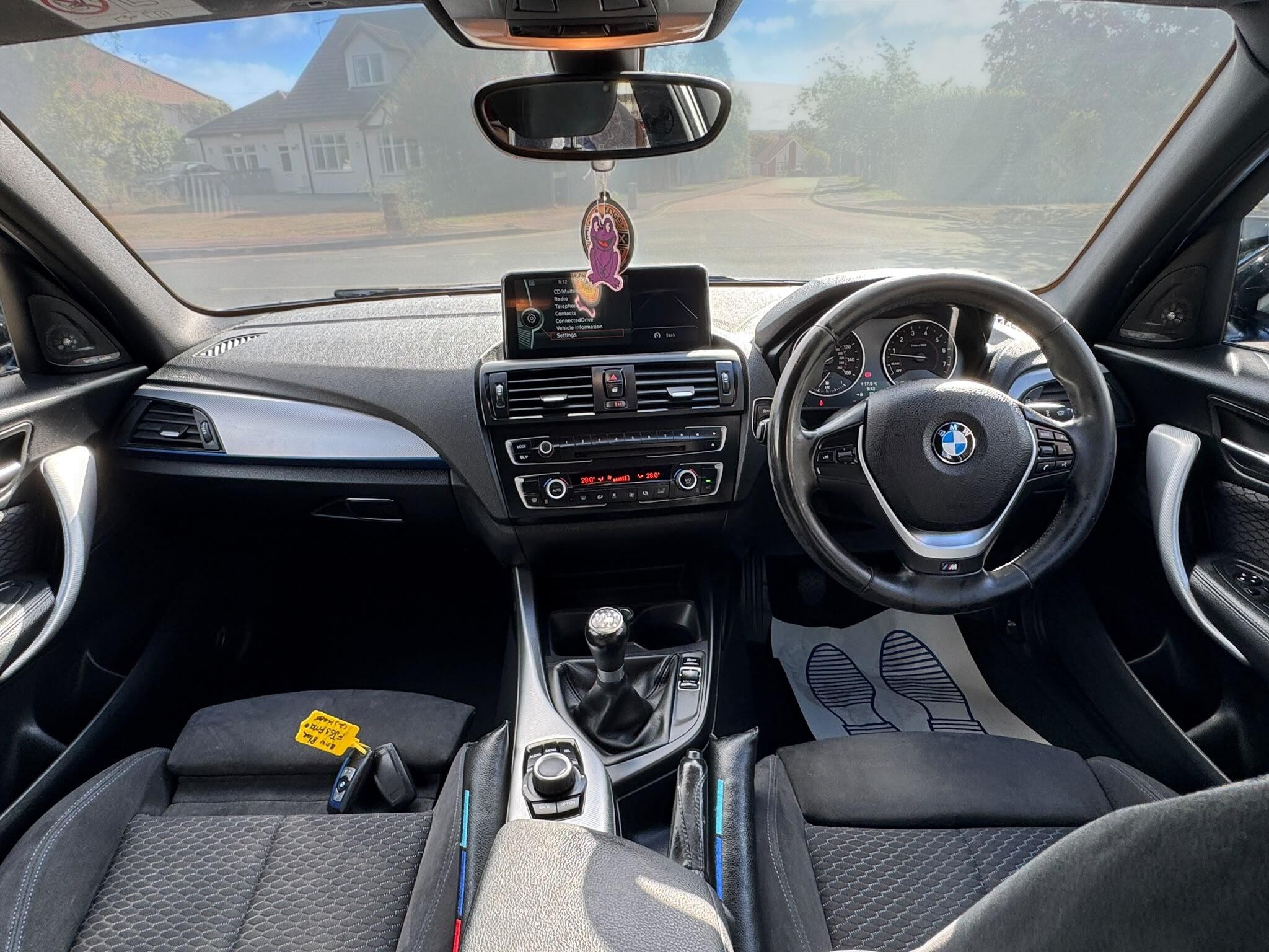 BMW 1 Series view 12