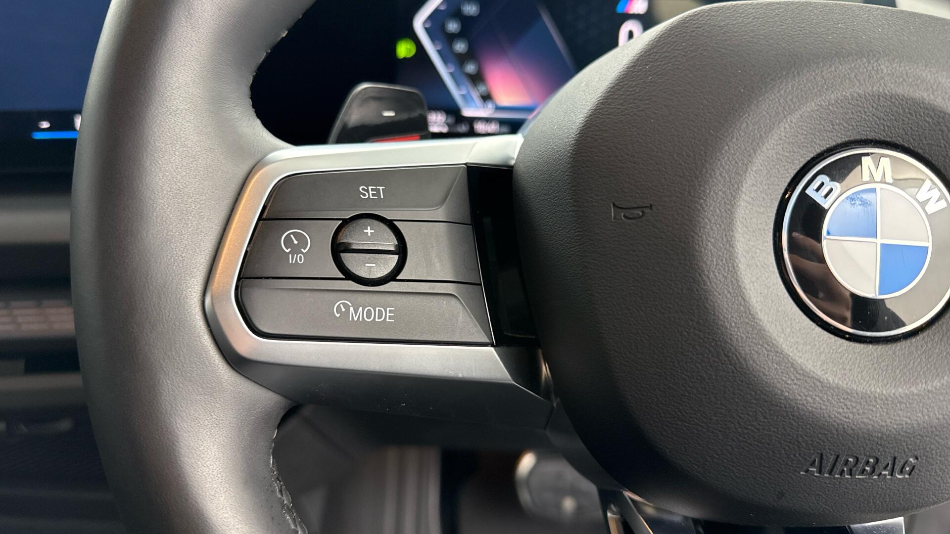 BMW 1 Series view 18