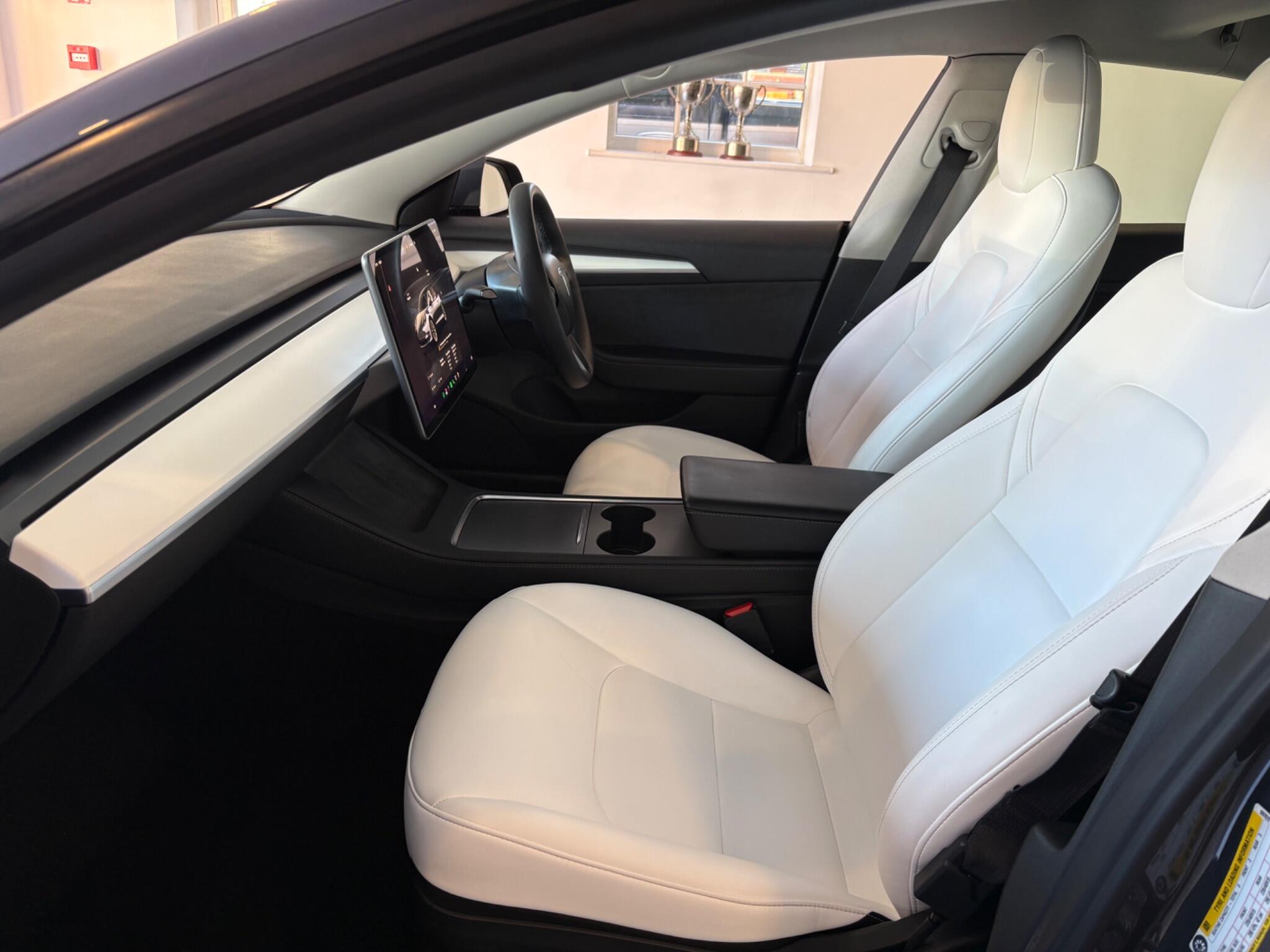 Tesla Model 3 view 16