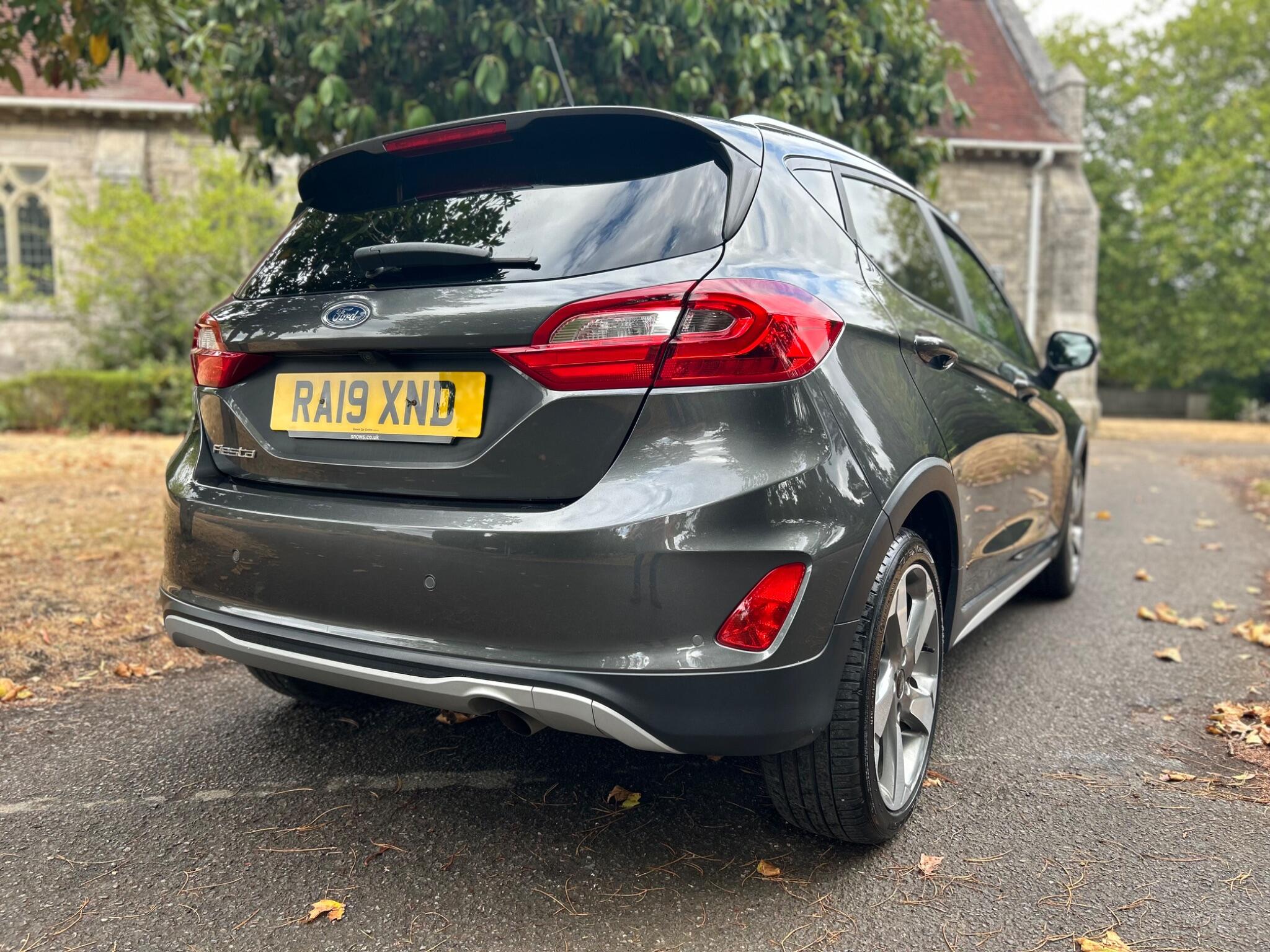 Ford Fiesta view 19