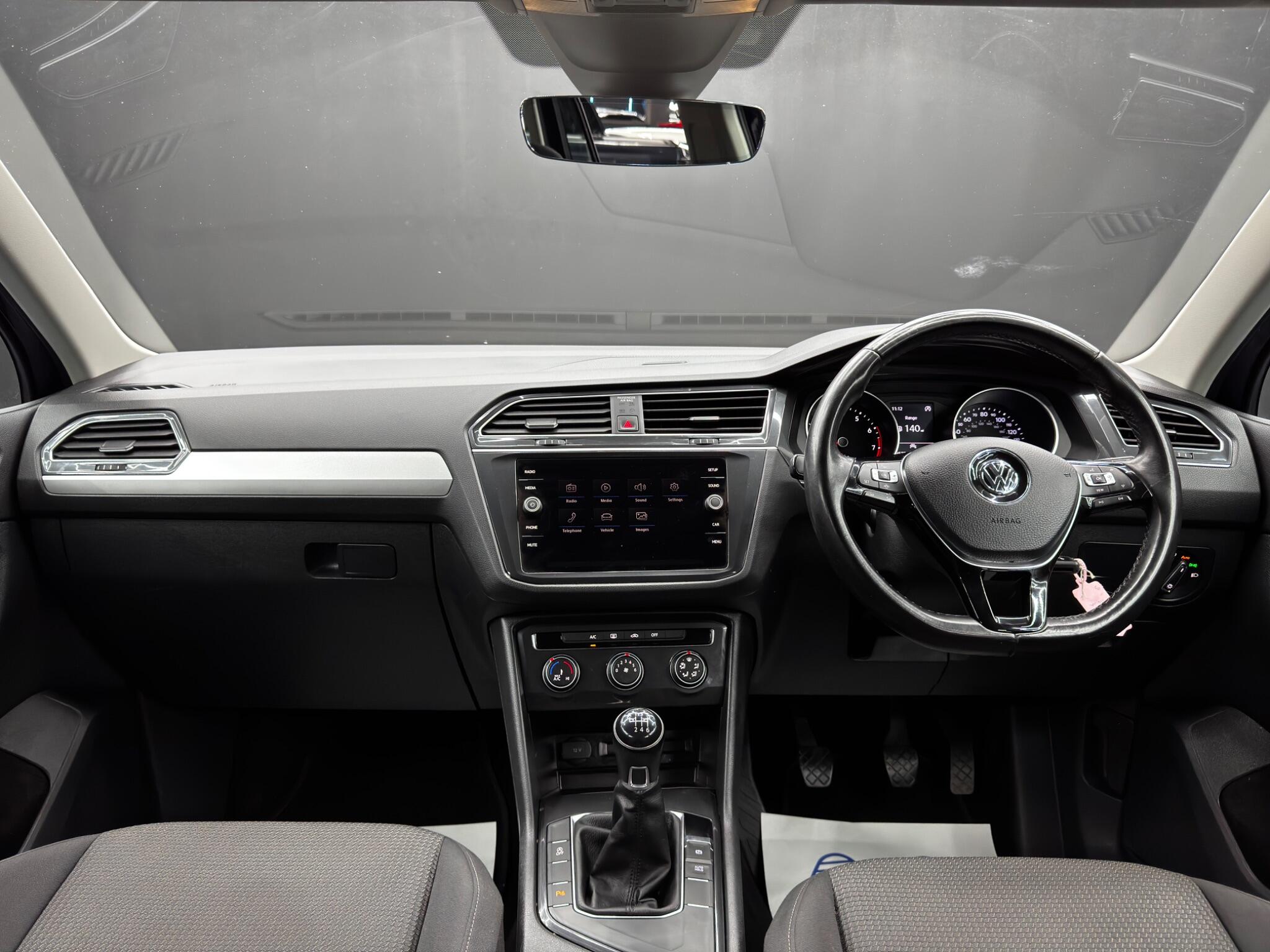 Volkswagen Tiguan view 10