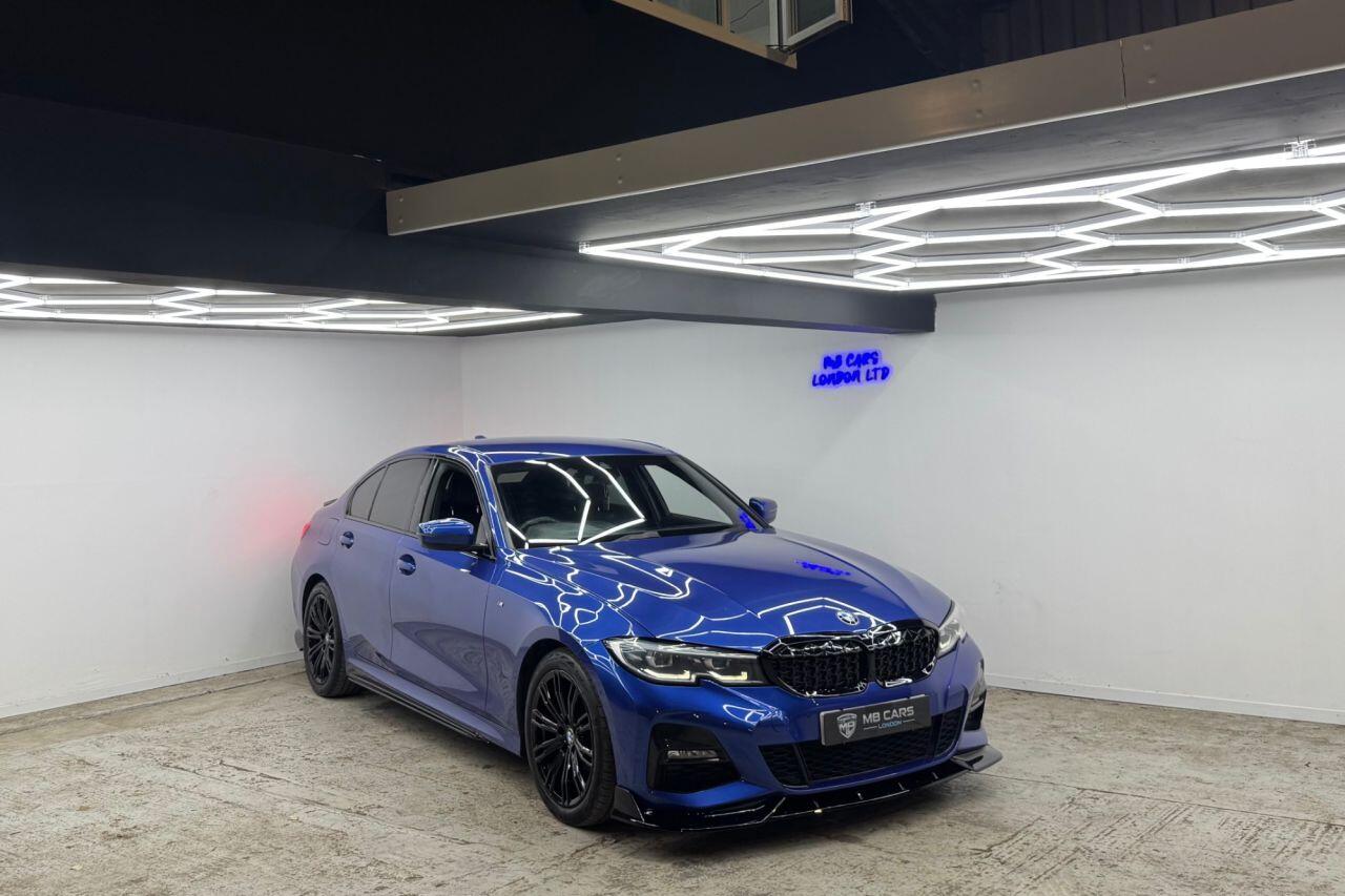 BMW 3 Series view 5