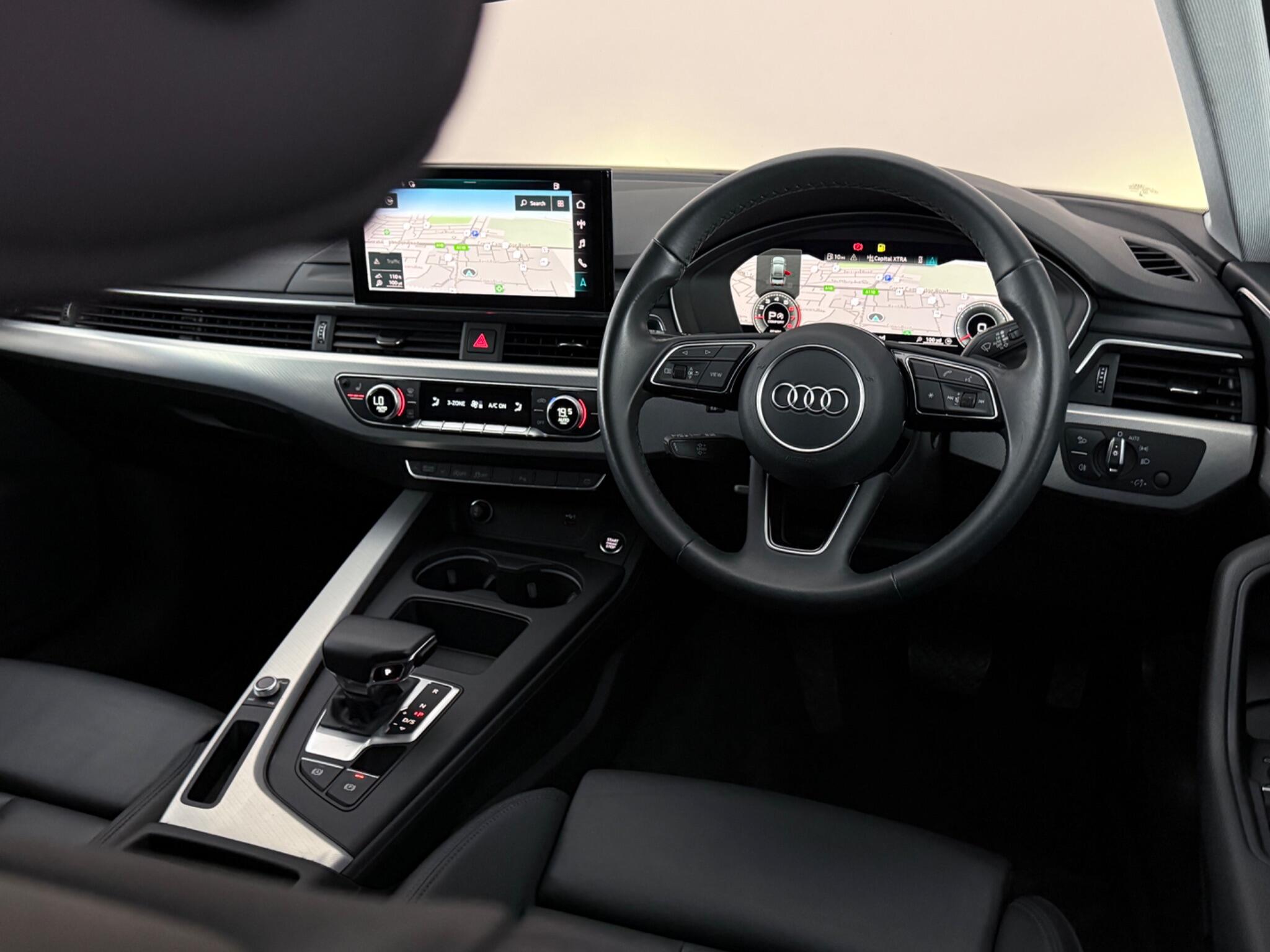 Audi A4 view 12