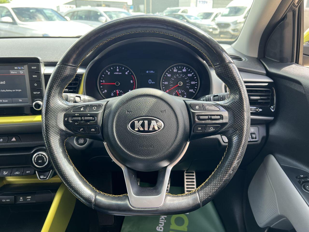 Kia Stonic view 50