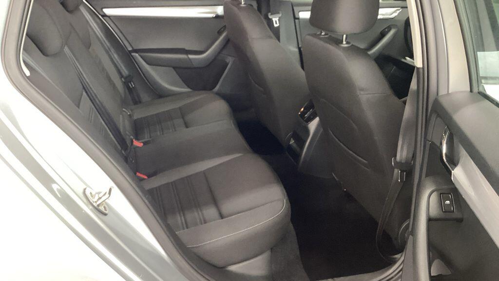 Skoda Octavia view 19