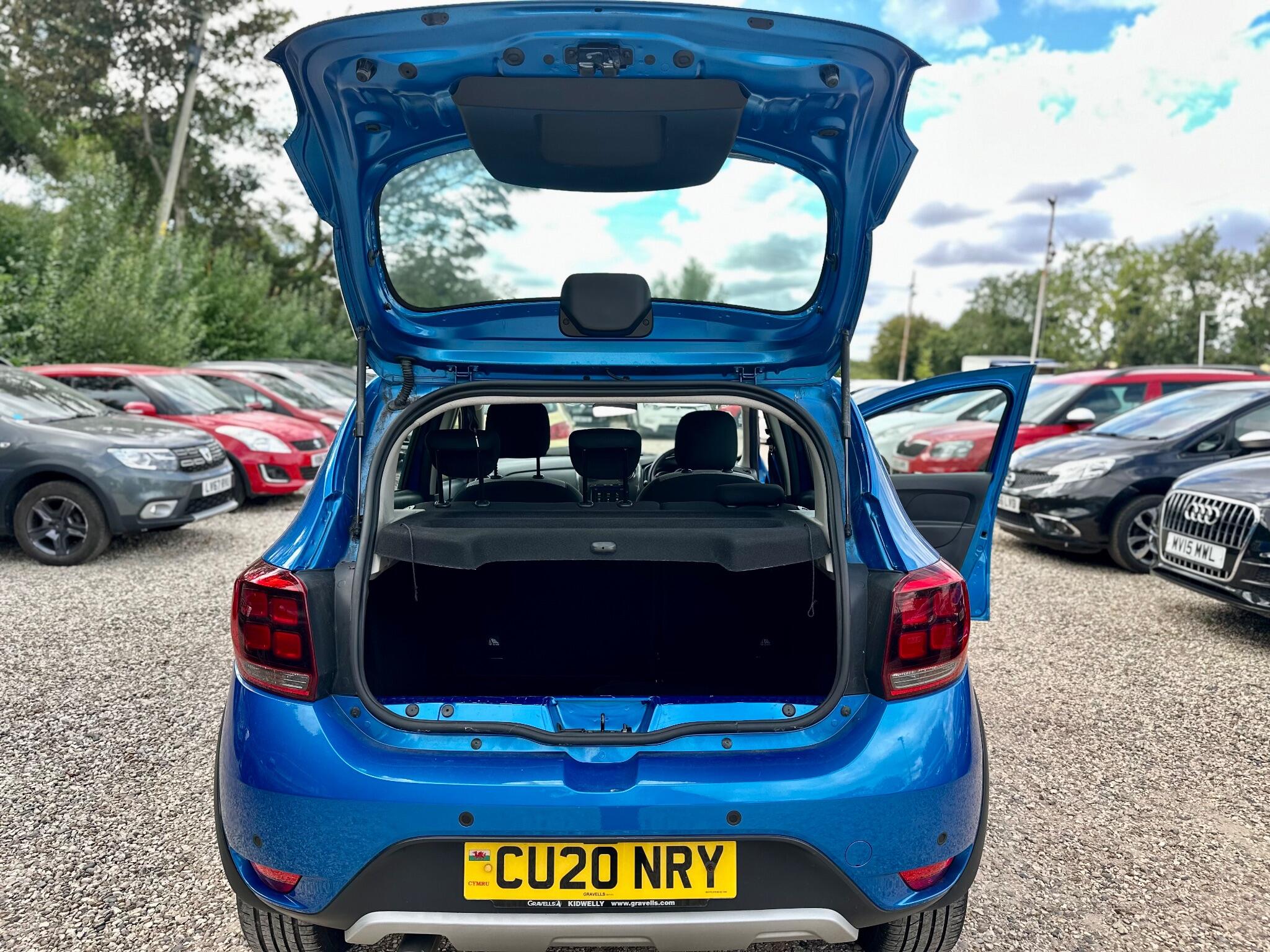 Dacia Sandero view 19