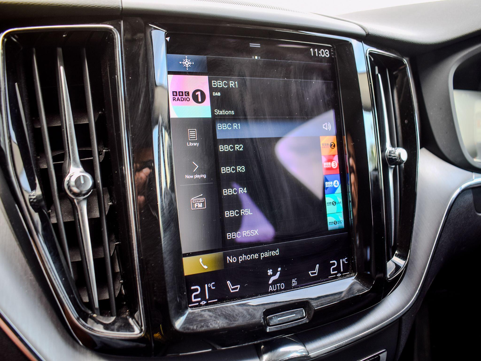 Volvo XC60 view 15