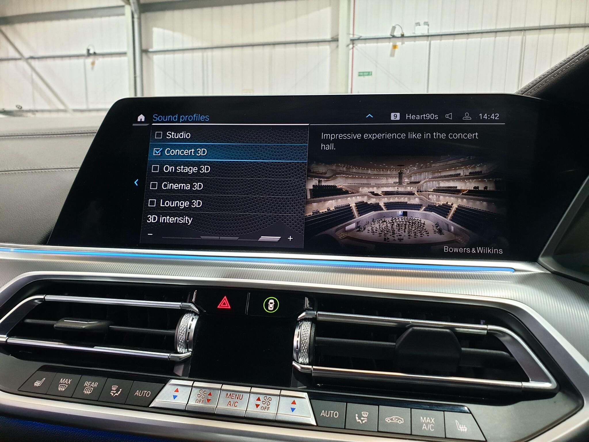 BMW X5 view 75