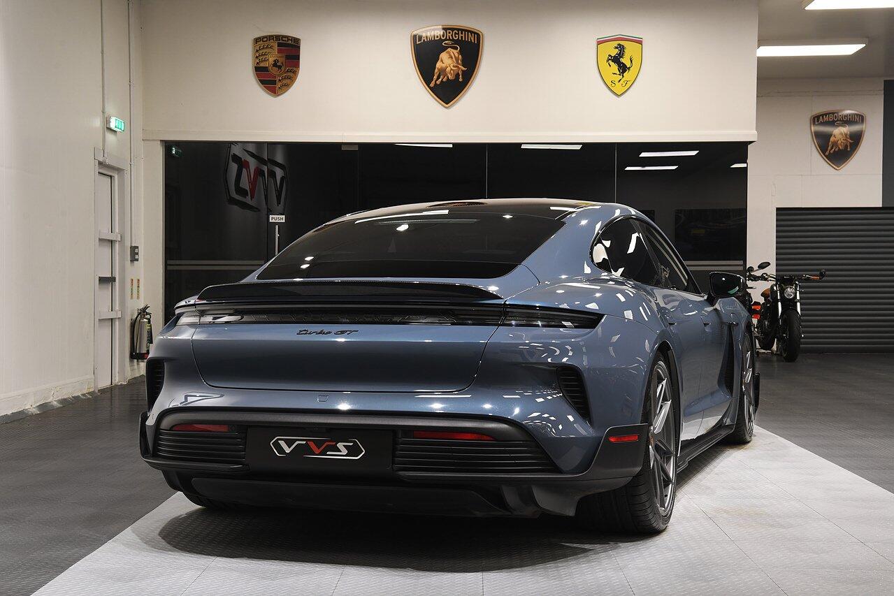 Porsche Taycan view 3