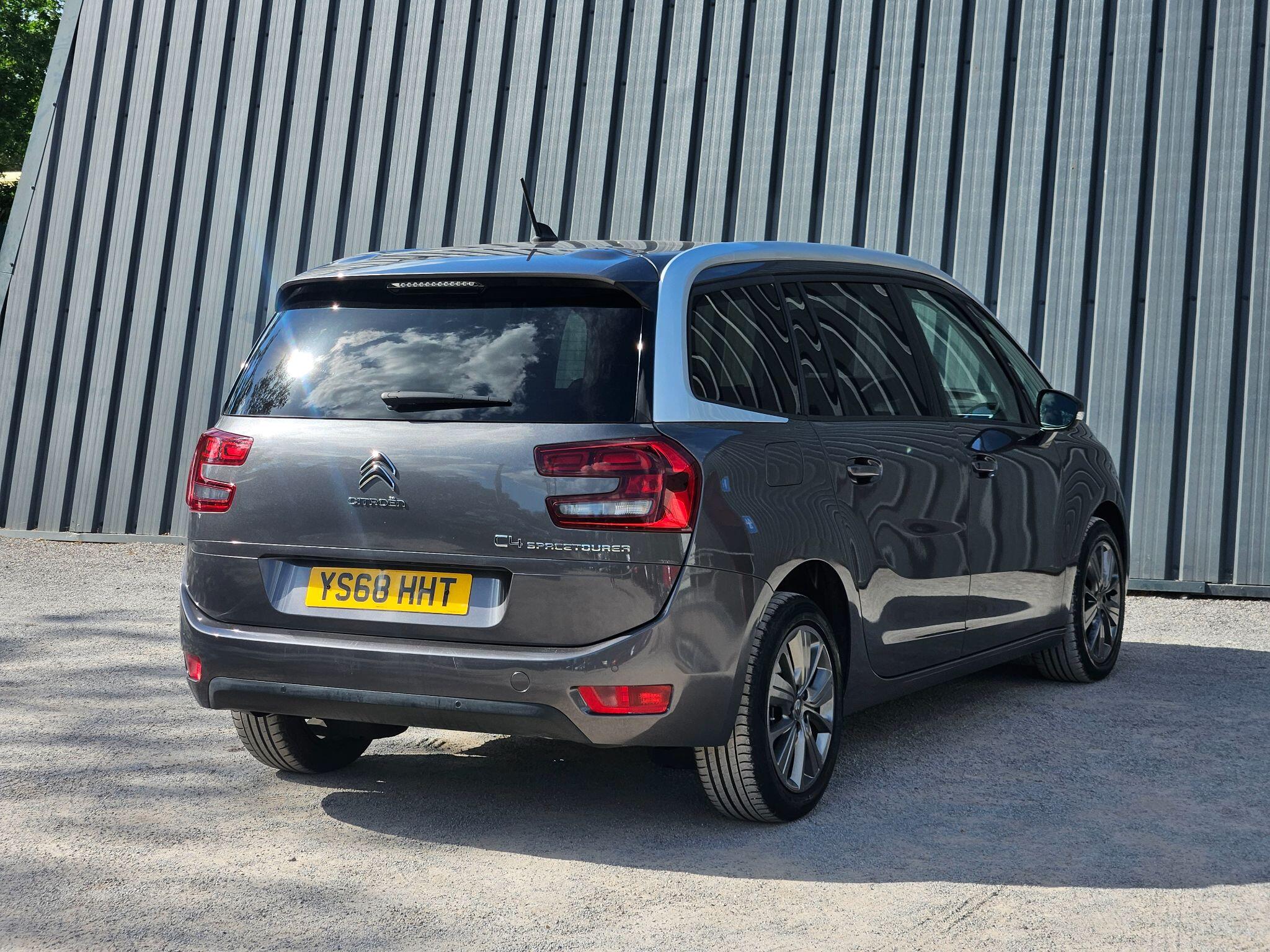 2019 Citroen Grand C4 SpaceTourer image 12