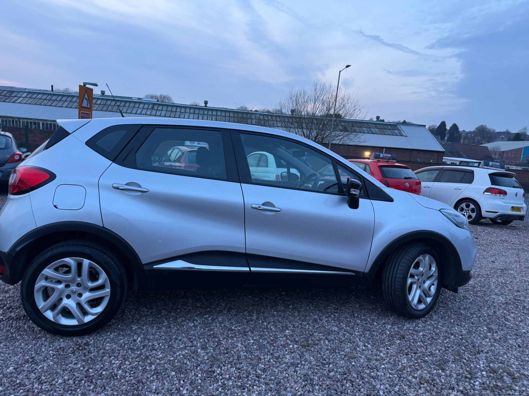 Renault Captur view 7