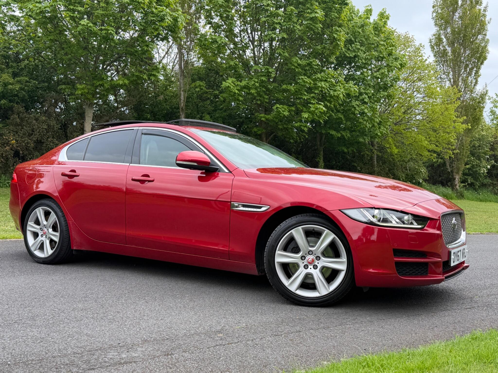 2017 Jaguar XE 2.0d Portfolio (180ps) AWD (s/s) 1999cc Auto