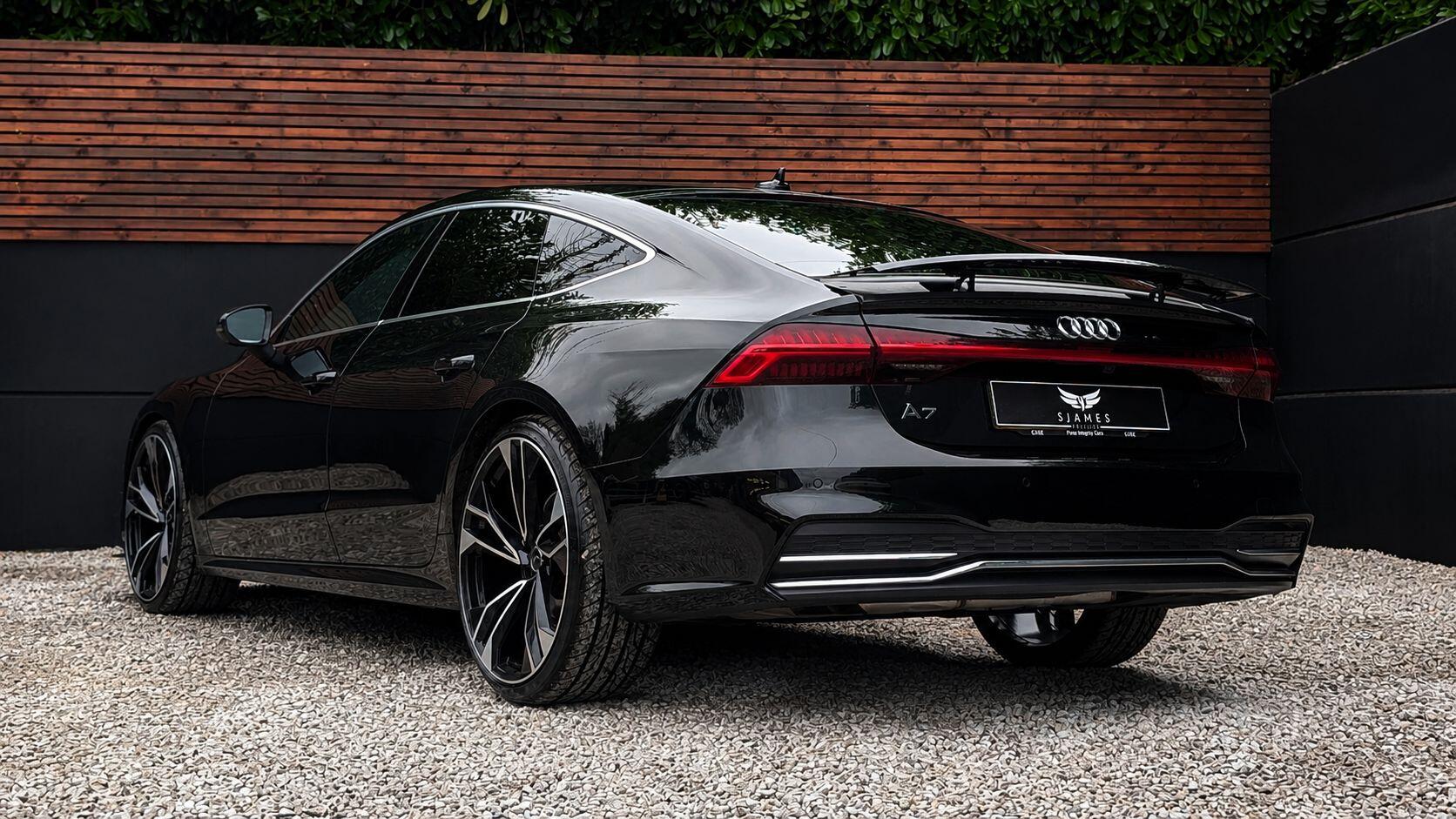Audi A7 view 8