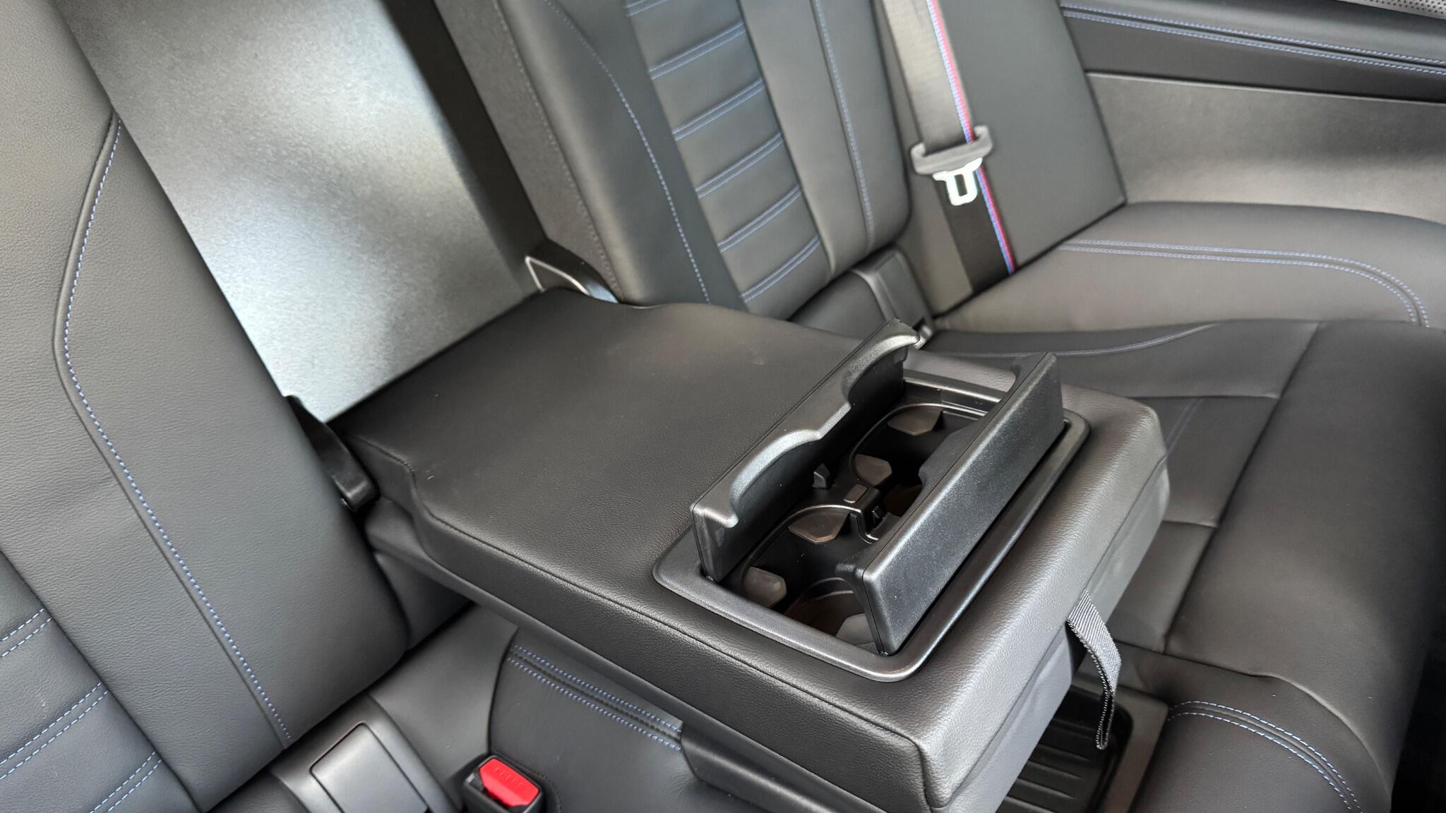 BMW 2 Series view 38