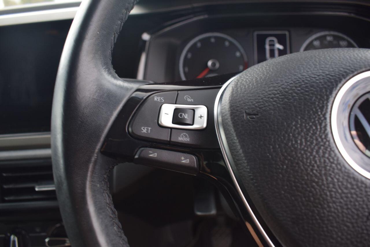 Volkswagen Polo view 17