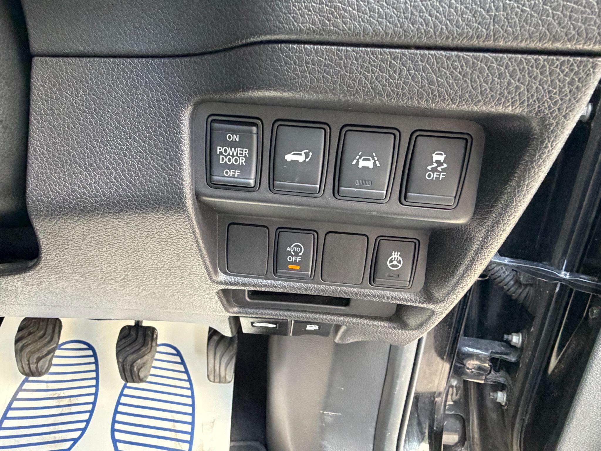 Nissan X-Trail view 27