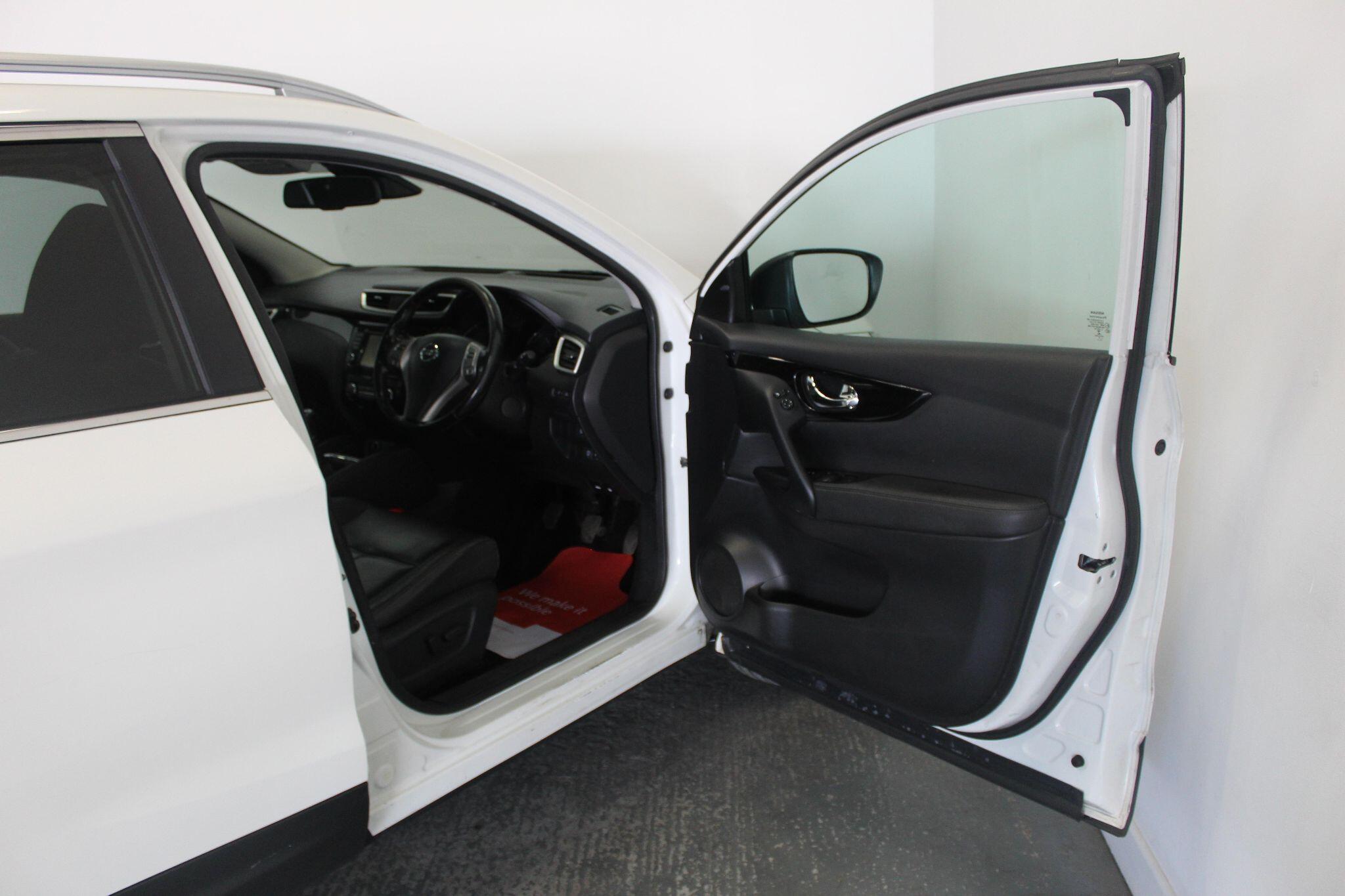 Nissan Qashqai view 25