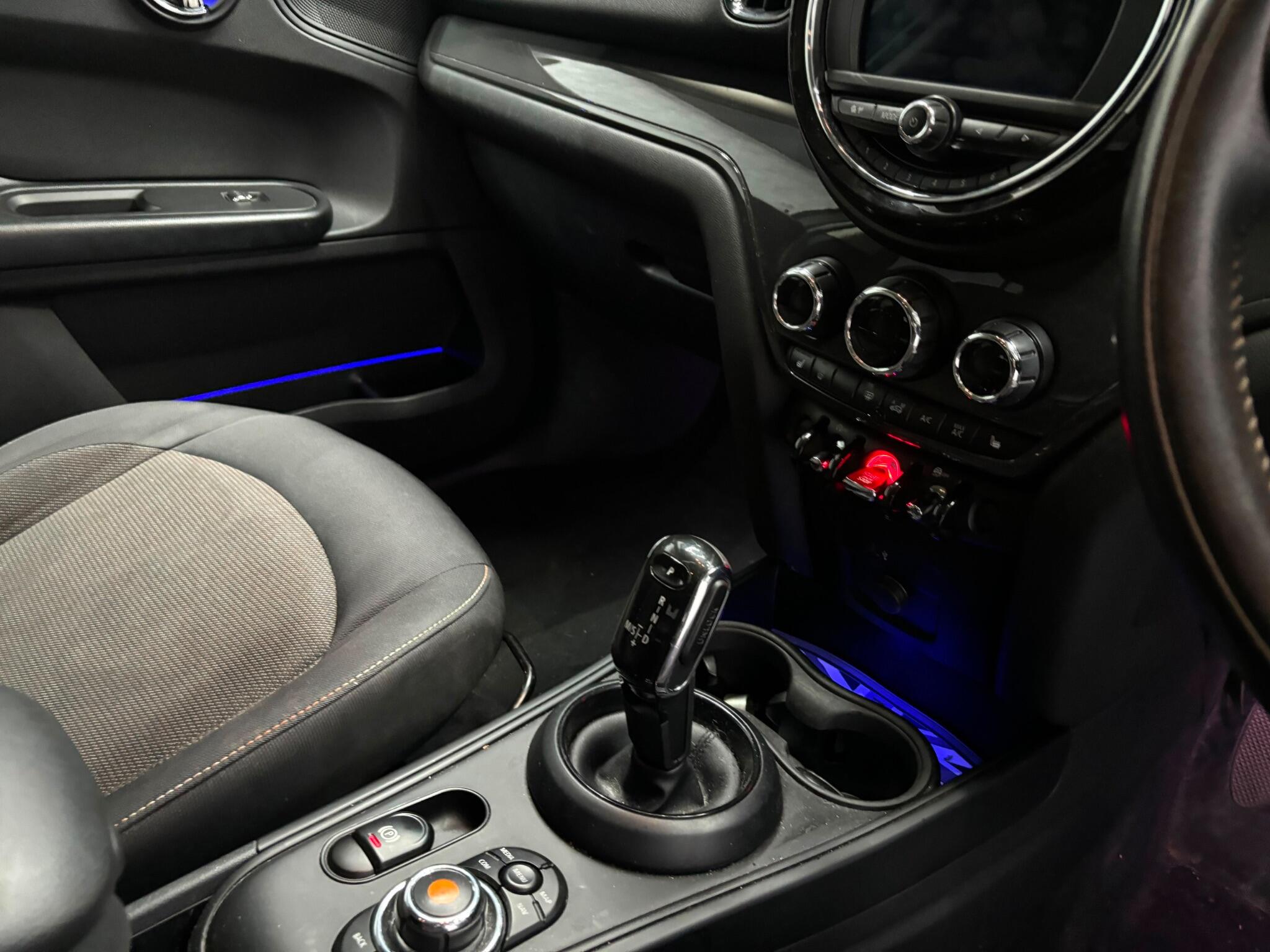 Mini Countryman view 9