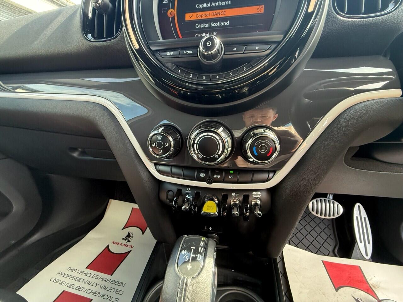 MINI Countryman view 15