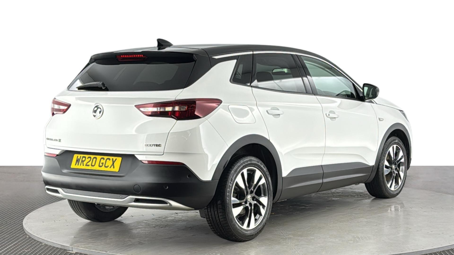 Vauxhall Grandland X view 4