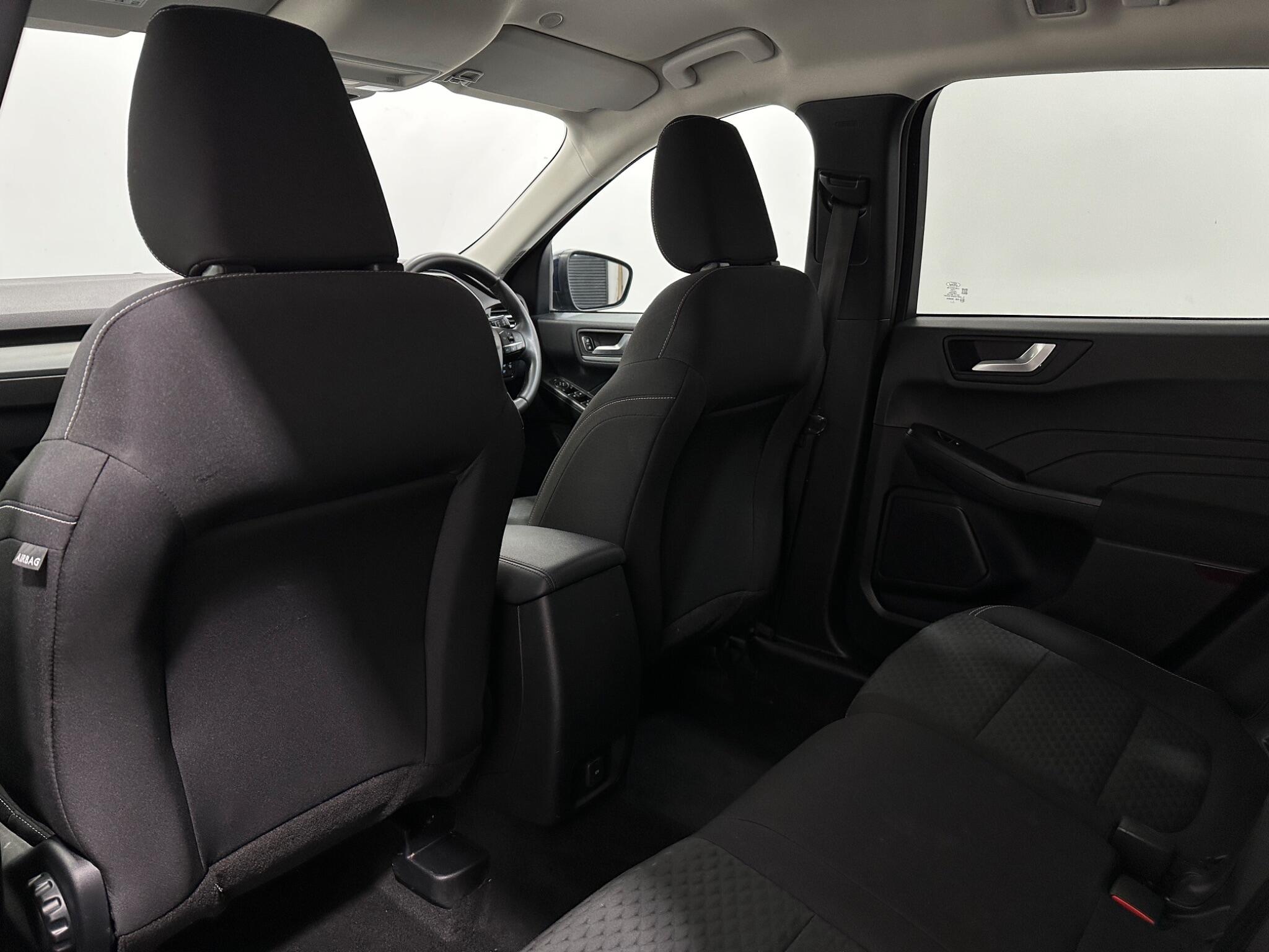 Ford Kuga view 37