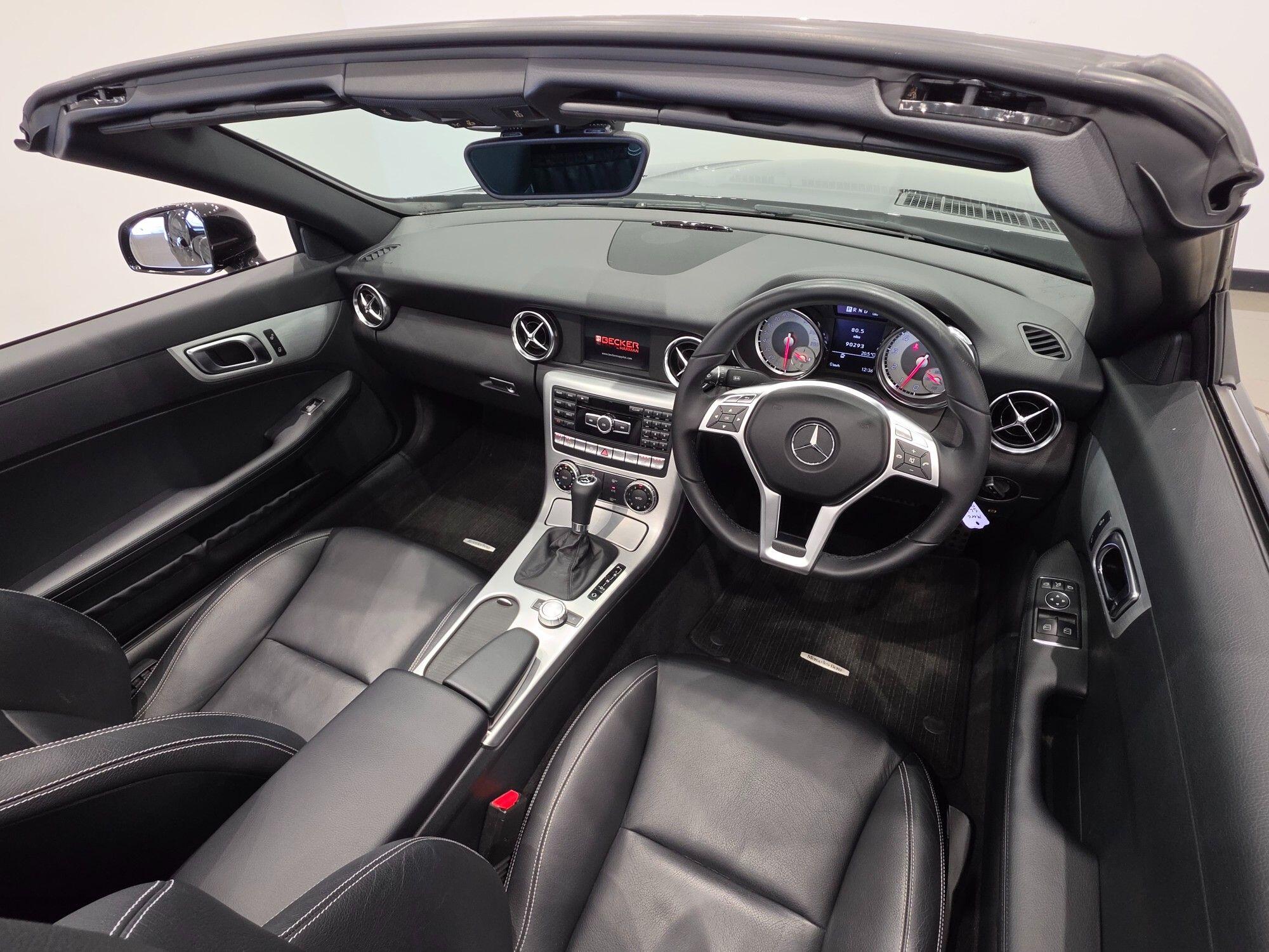 Mercedes-Benz SLK view 25