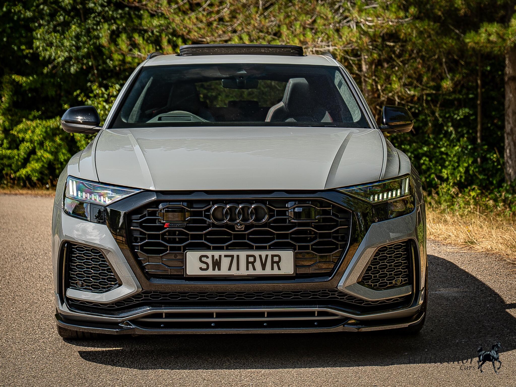 Audi RS Q8 view 62