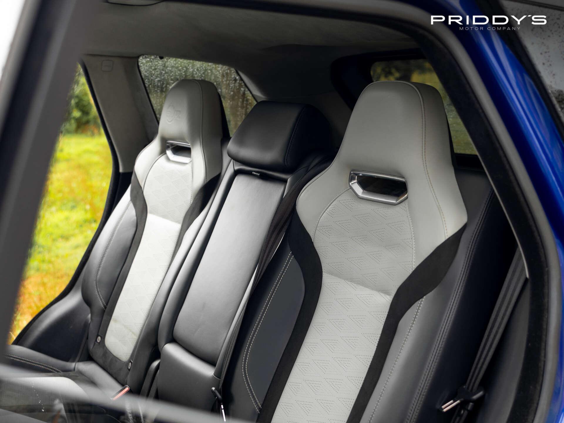 Land Rover Range Rover Sport view 25