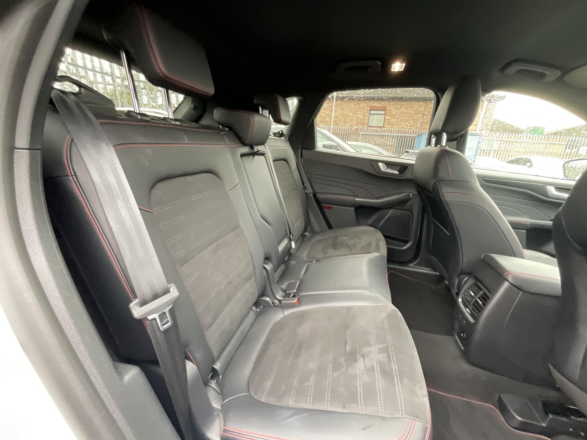 Ford Kuga view 11