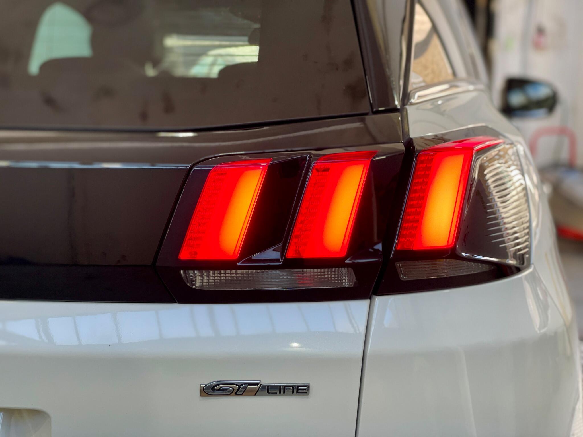 Peugeot 3008 view 22