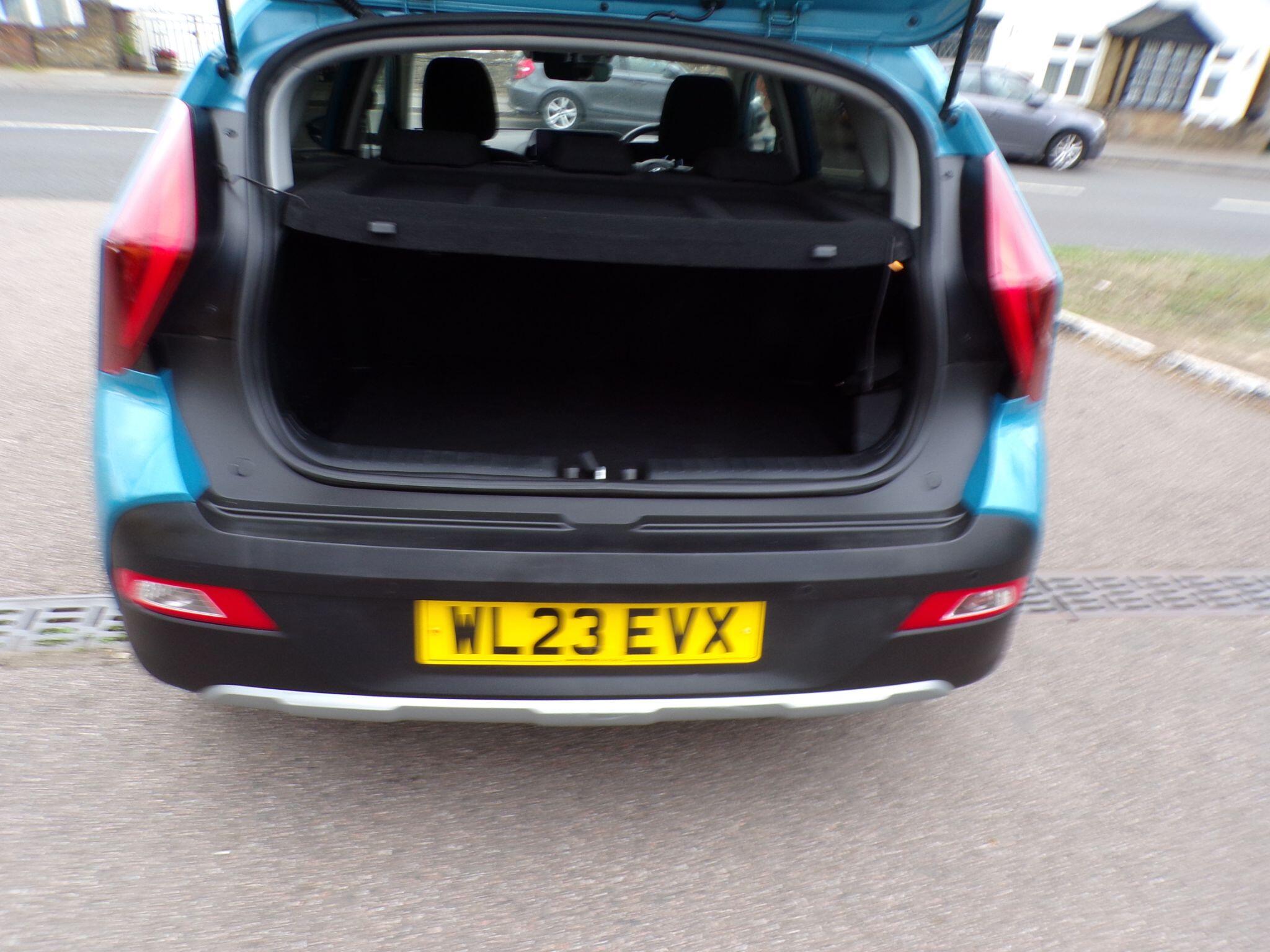 Hyundai Bayon view 8