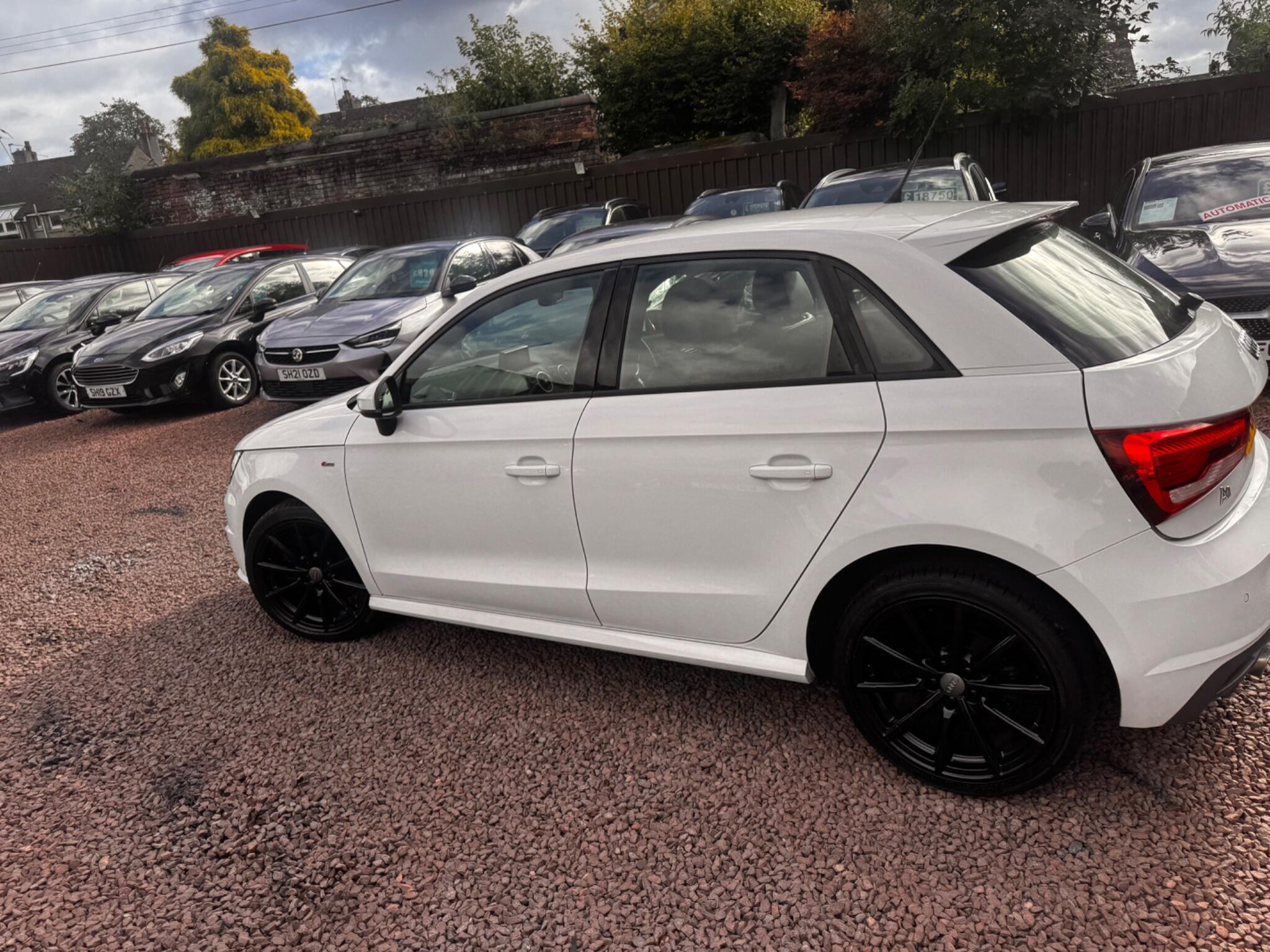 Audi A1 view 12
