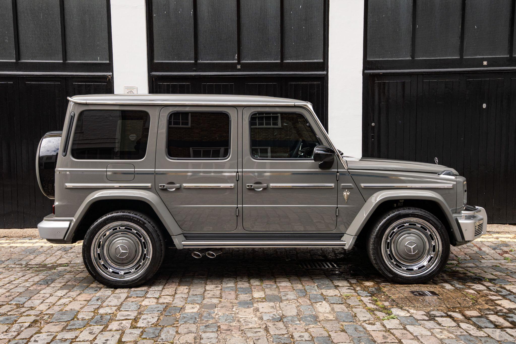 Mercedes-Benz G-Class view 14