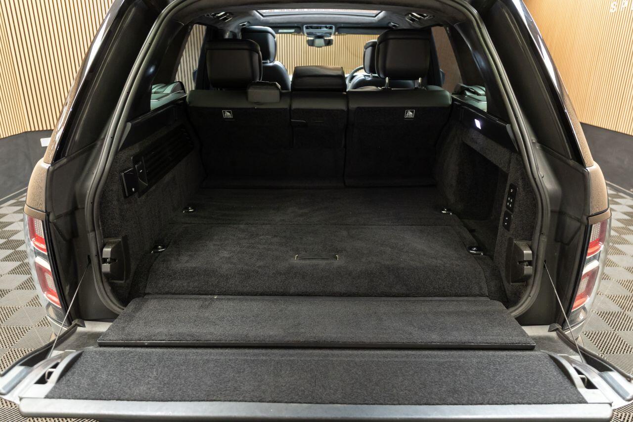 Land Rover Range Rover view 14