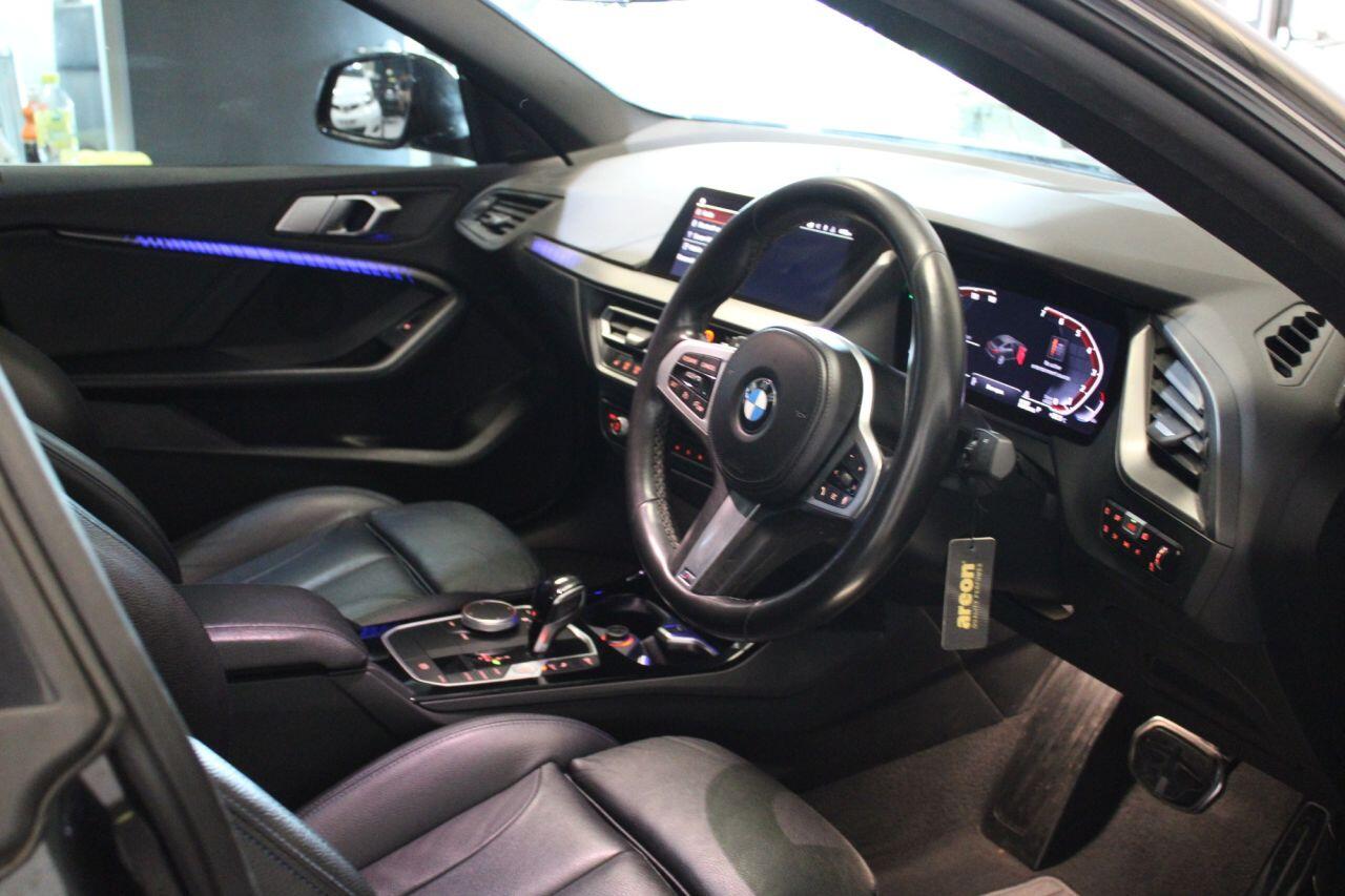 BMW 2 Series view 16
