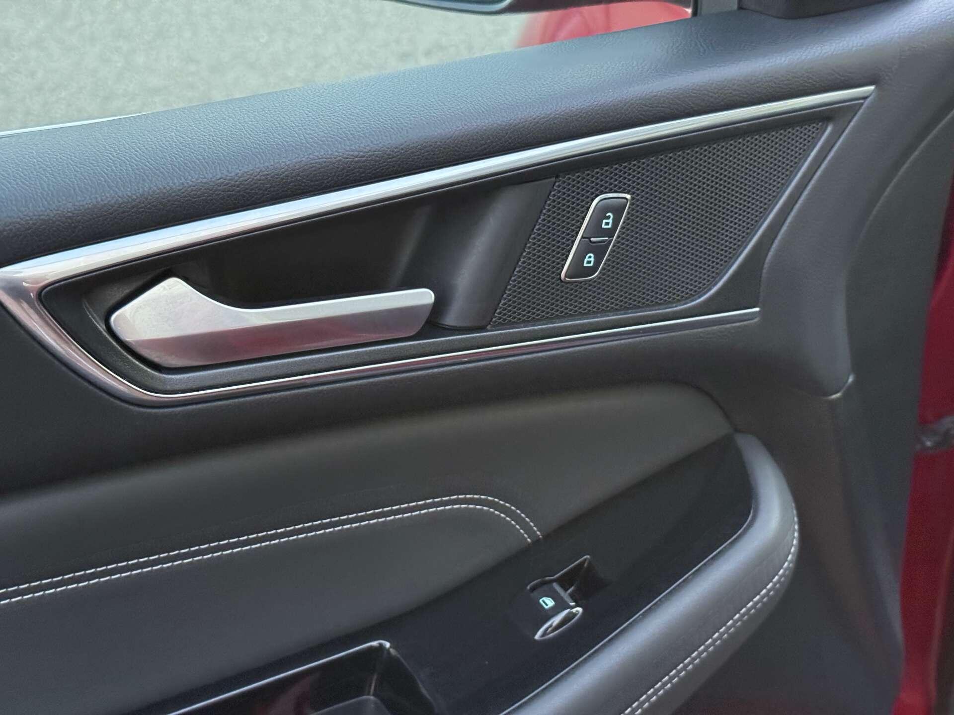 Ford S-Max view 39