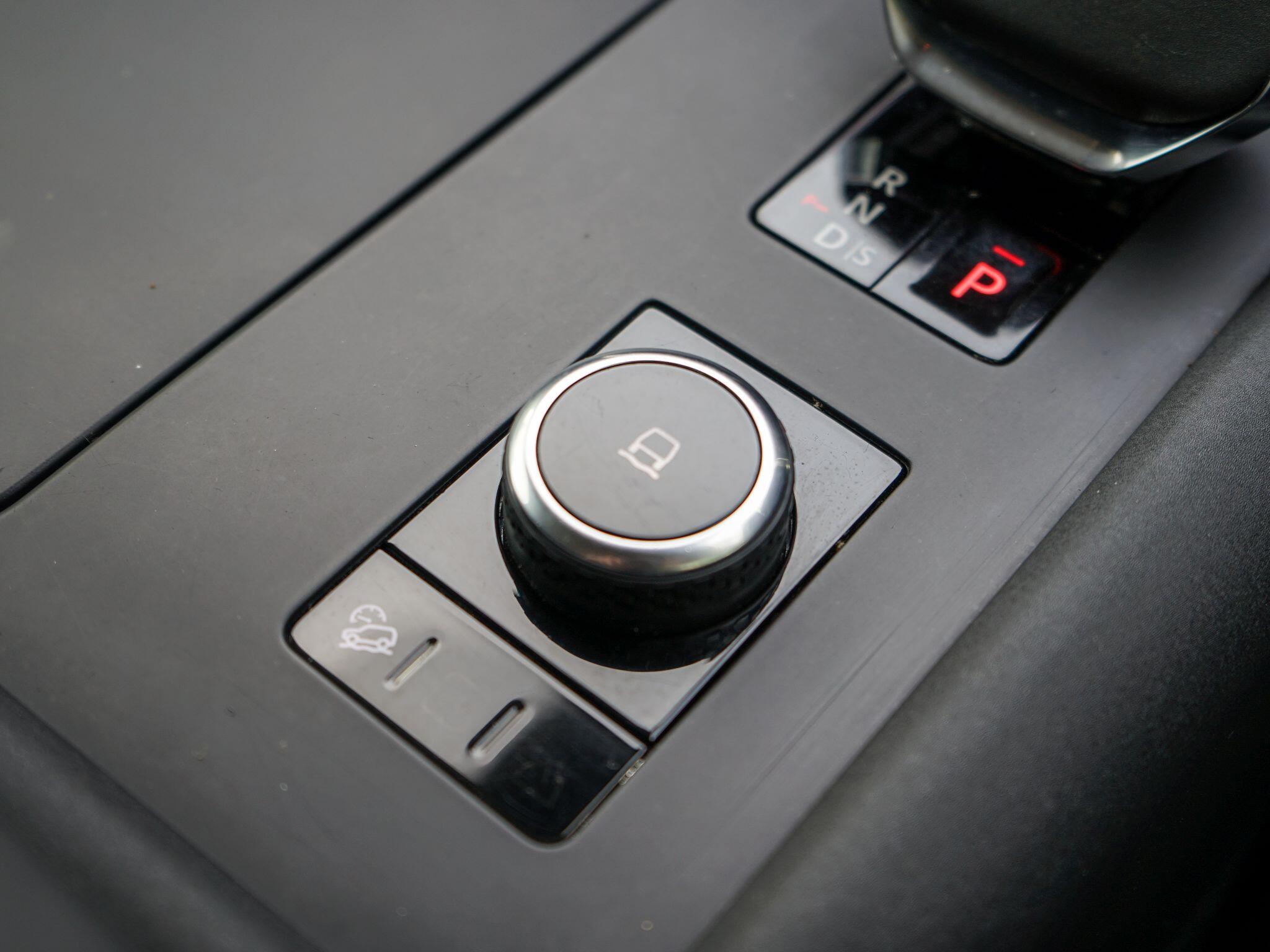 Land Rover Discovery 3 view 38