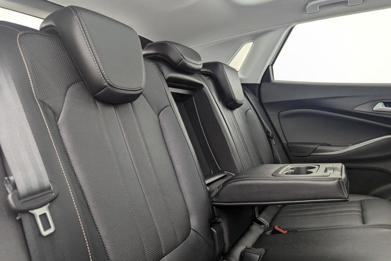 Vauxhall Grandland X view 20