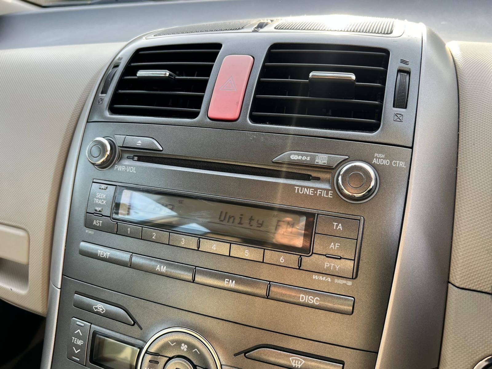Toyota Auris view 28