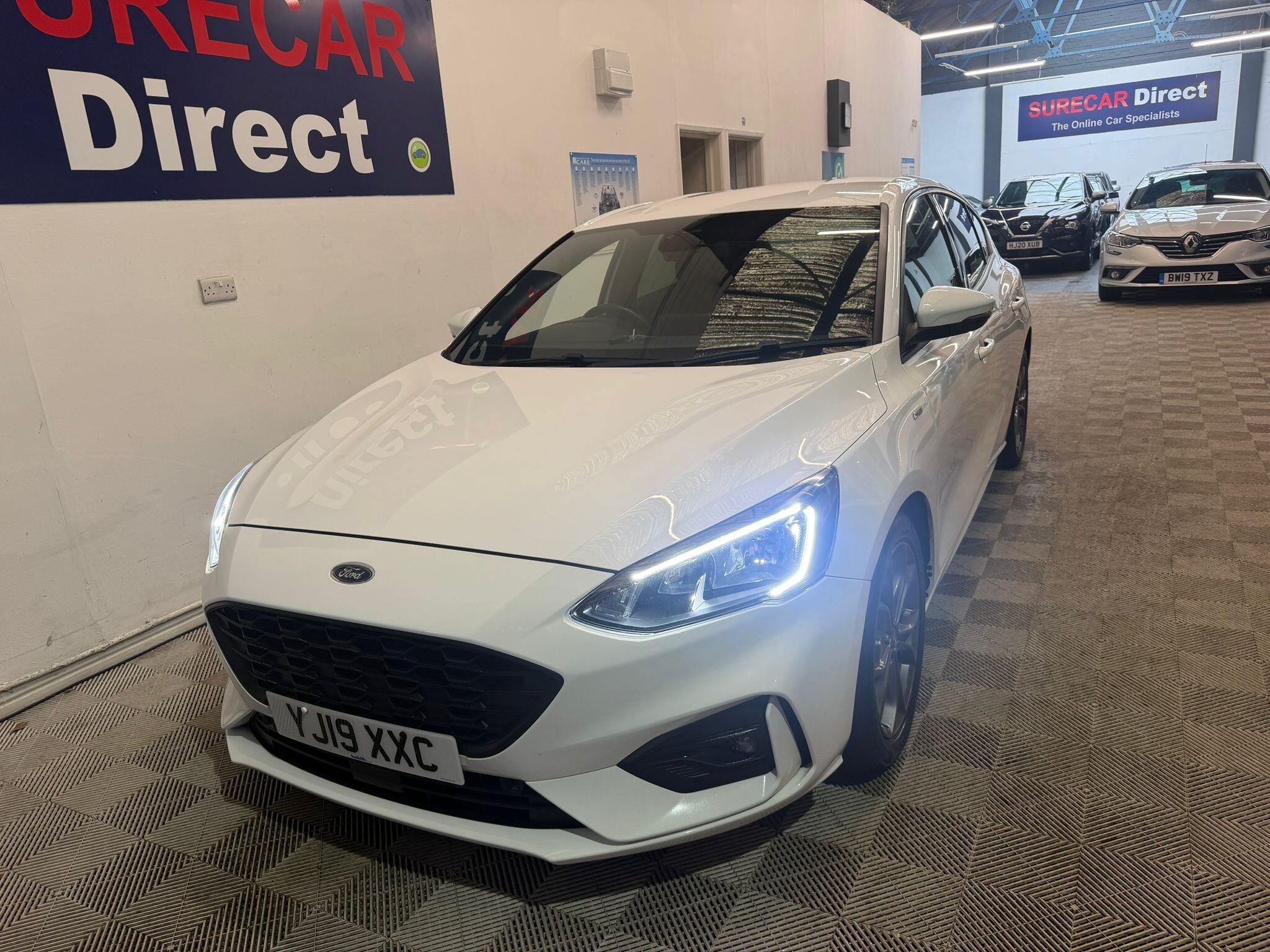 Ford Focus view 4