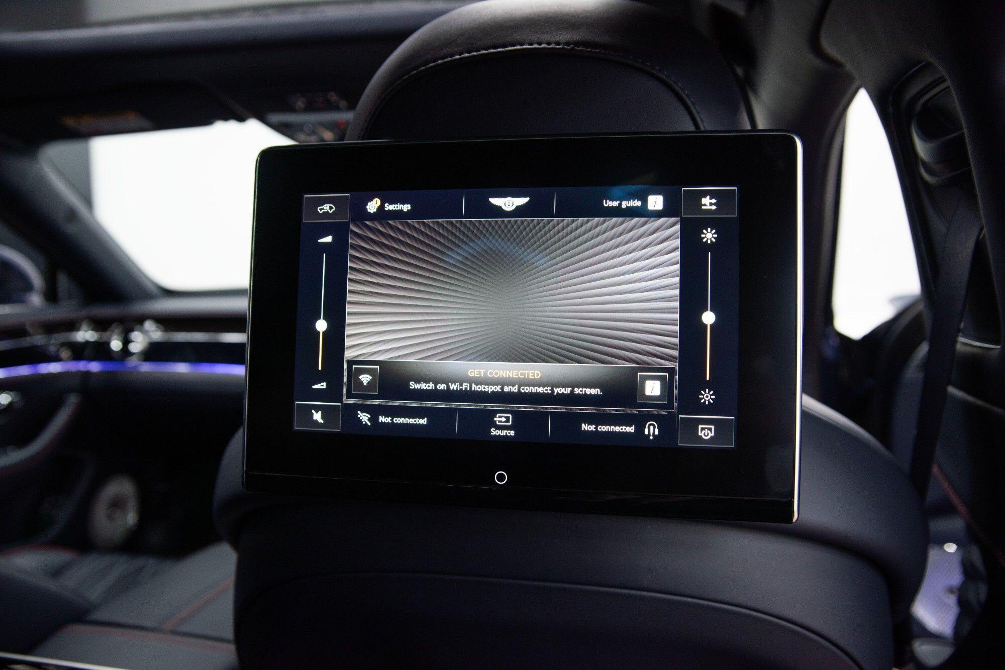 Bentley Flying Spur view 44