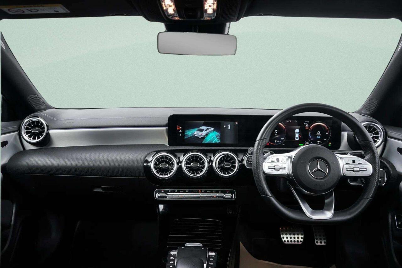 Mercedes-Benz Cla view 35