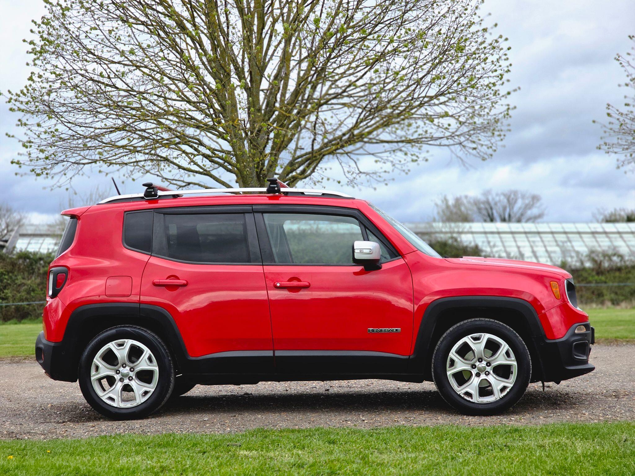 Jeep Renegade view 3